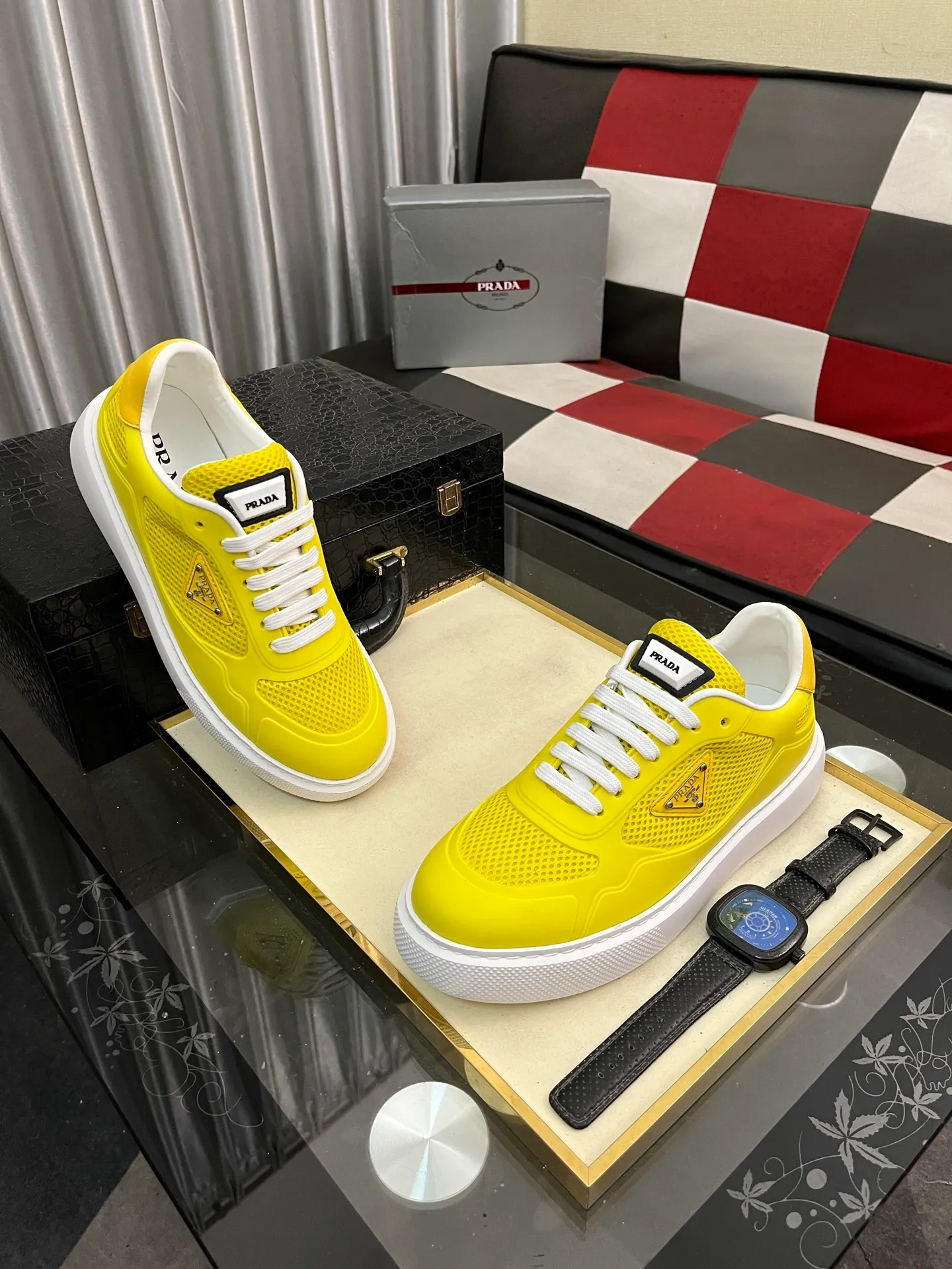 Men's shoes 💰580⌚️⌚️【PRADA】Prada - high-end quality original order 🔍🔍🔍 casual sports shoes - upper: imported 🔝 Napa calfskin, pebbled calfskin, branded glue hollow mesh canvas, shoe body sewn with branded metal fasteners - lining: water-dyed cowhide - outsole: ultra-light TPU foam rubber; two-color molded outsole -Ultra-high quality control, fine workmanship, highlighting (high-end, nobility, class) -Size: 38-445️⃣colors available
